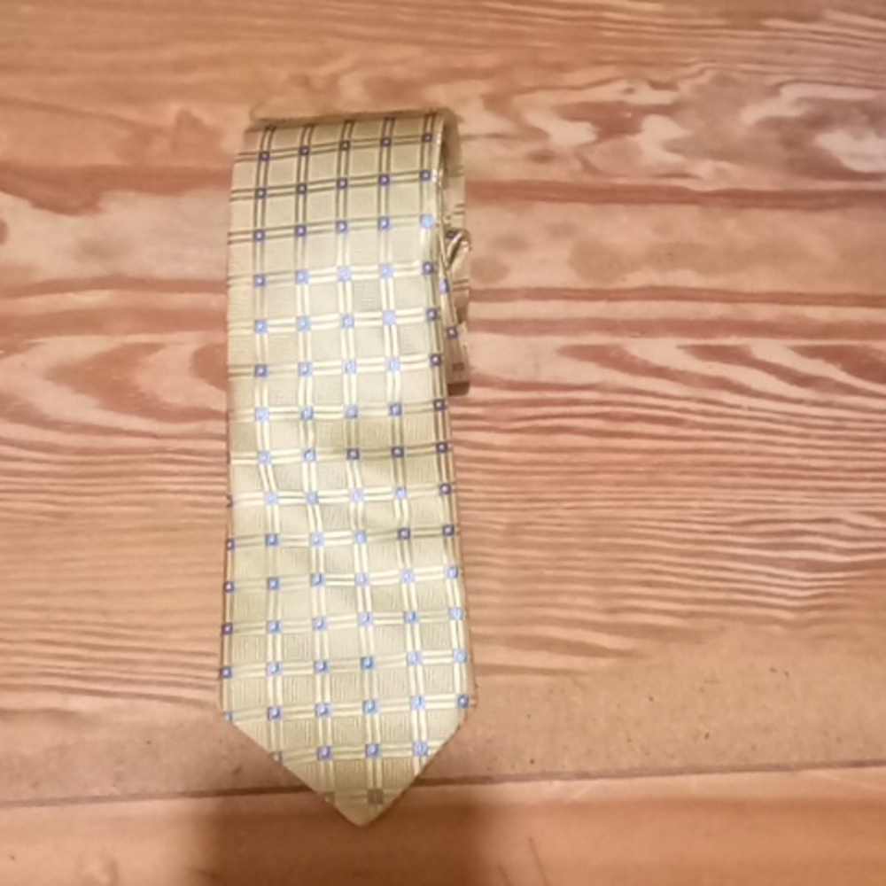Westbury London hand tailored in the USA 100% silk gold and blue